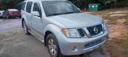 
										Nissan Pathfinder full									