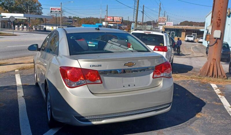 
								Chevrolet Cruze full									