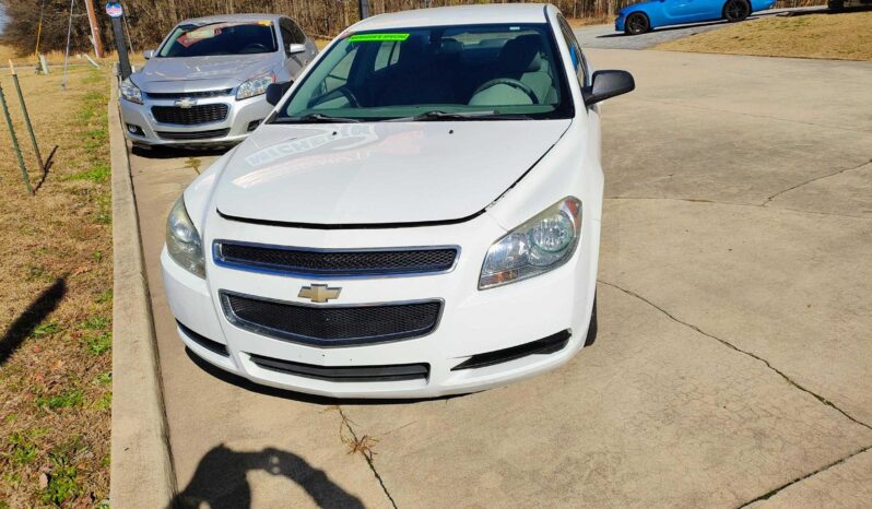 
								Chevrolet Malibu full									