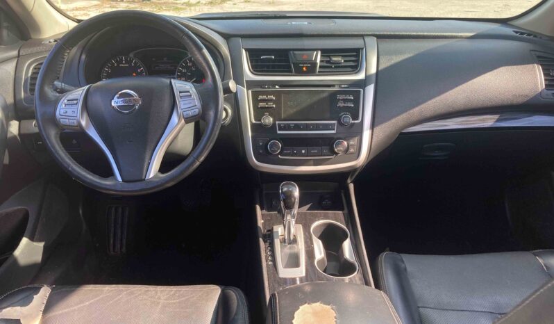 
								2017 Nissan Altima full									