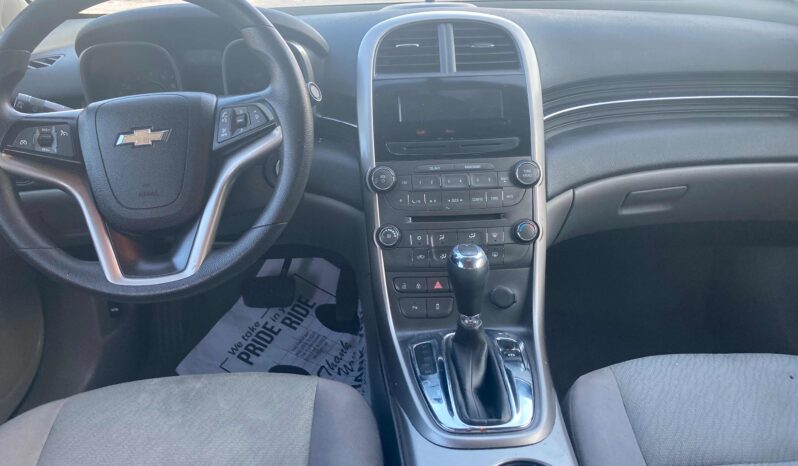 
								2013 Chevy Malibu full									