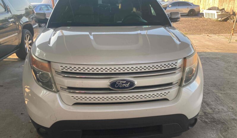 
								2015 Ford Explorer full									