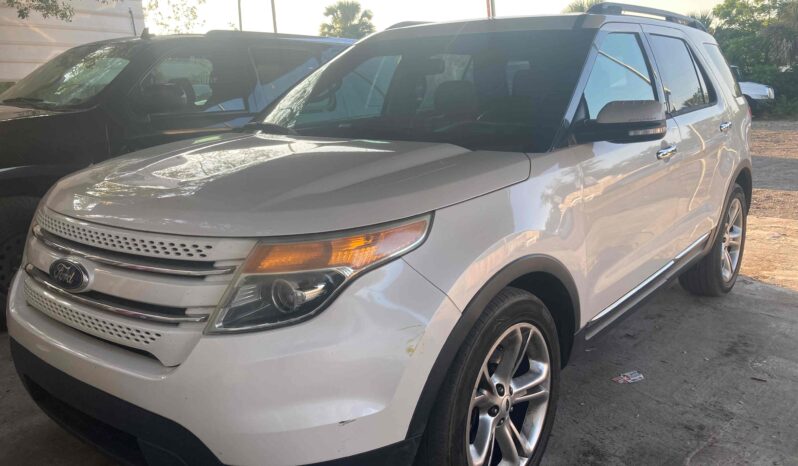 
								2015 Ford Explorer full									