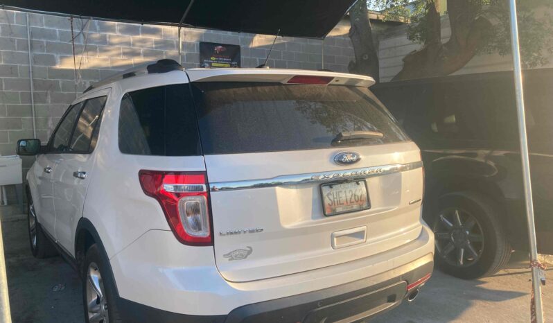 
								2015 Ford Explorer full									