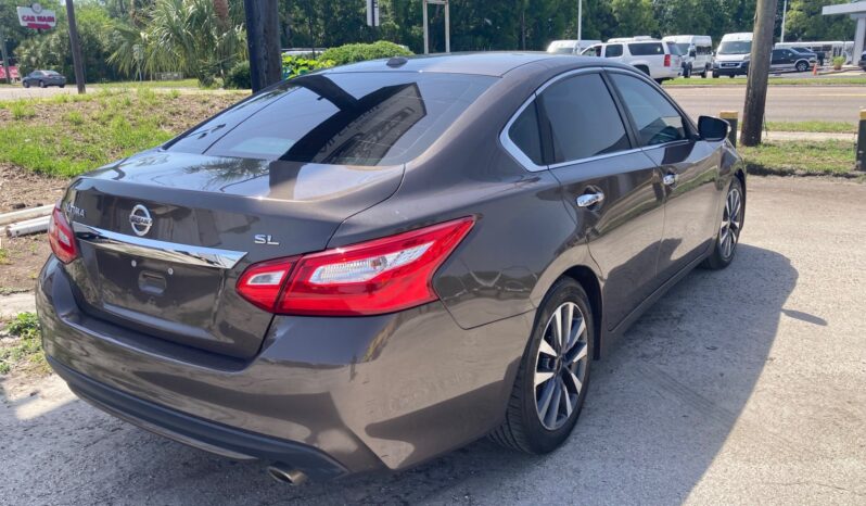 
								2017 Nissan Altima full									
