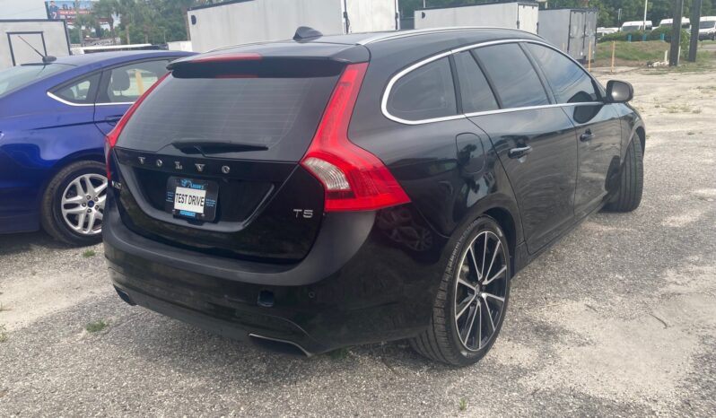 
								2016 Volvo V60 T5 full									