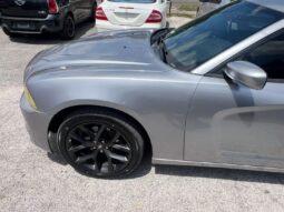 
										2014 Dodge Charger full									