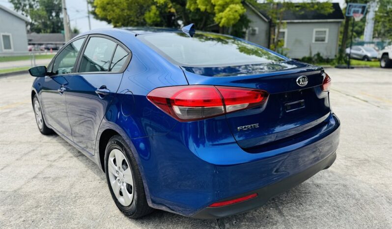 
								2018 Kia Forte LX full									