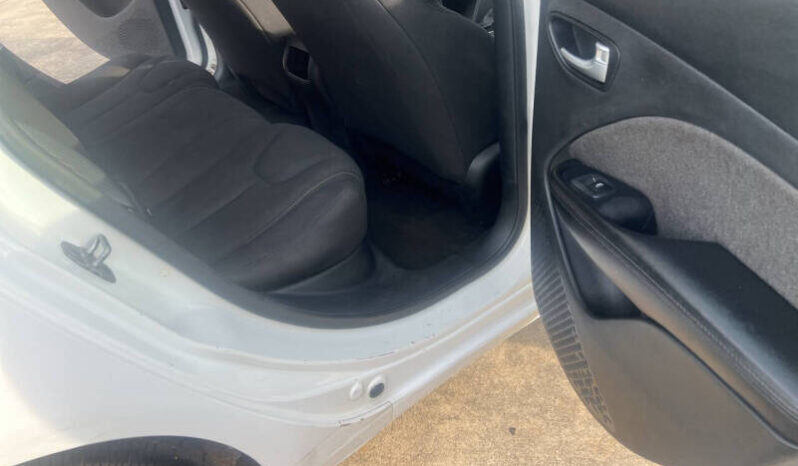 
								2013 Dodge Dart SXT full									