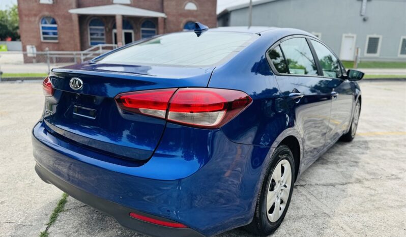
								2018 Kia Forte LX full									