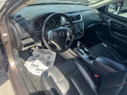 
										2017 Nissan Altima full									