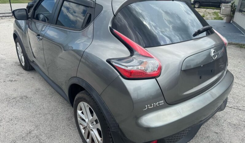 
								2015 Nissan Juke full									