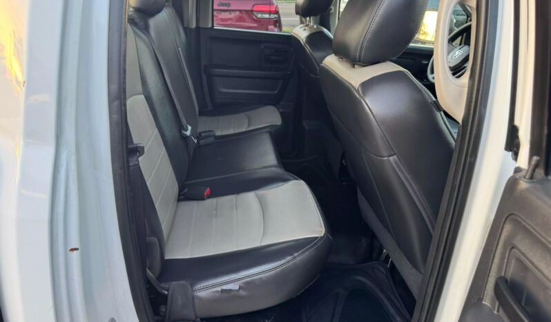 
								2012 RAM 1500 QUAD CAB full									