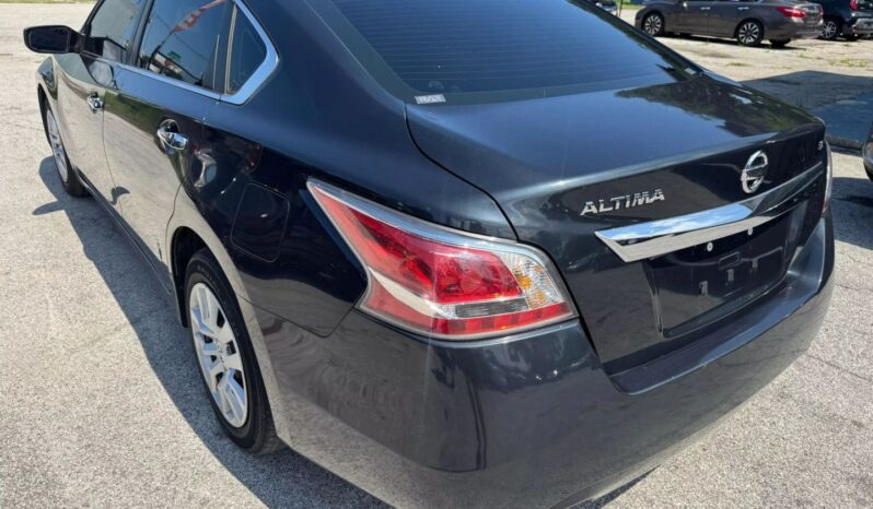 
								2015 Nissan Altima full									