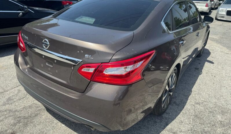
								2017 Nissan Altima full									